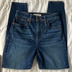 Curvy high rise skinny jeans 26p